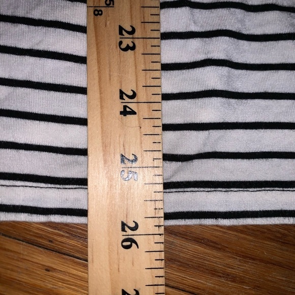 Lane Bryant 18/20 2X striped tshirt stretchy white black short sleeve plus size - Picture 4 of 5